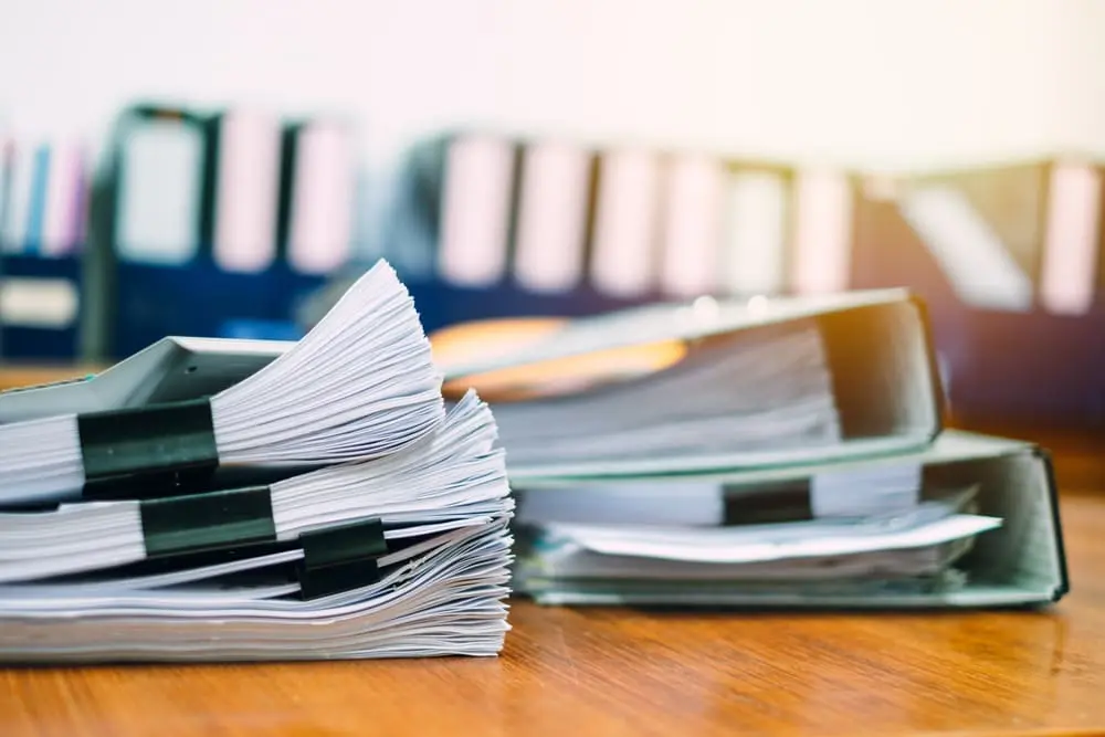The commission agent may require accounting