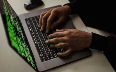 Mitjans Advocats Aprèn sobre conceptes bàsics de ciberdelinqüència